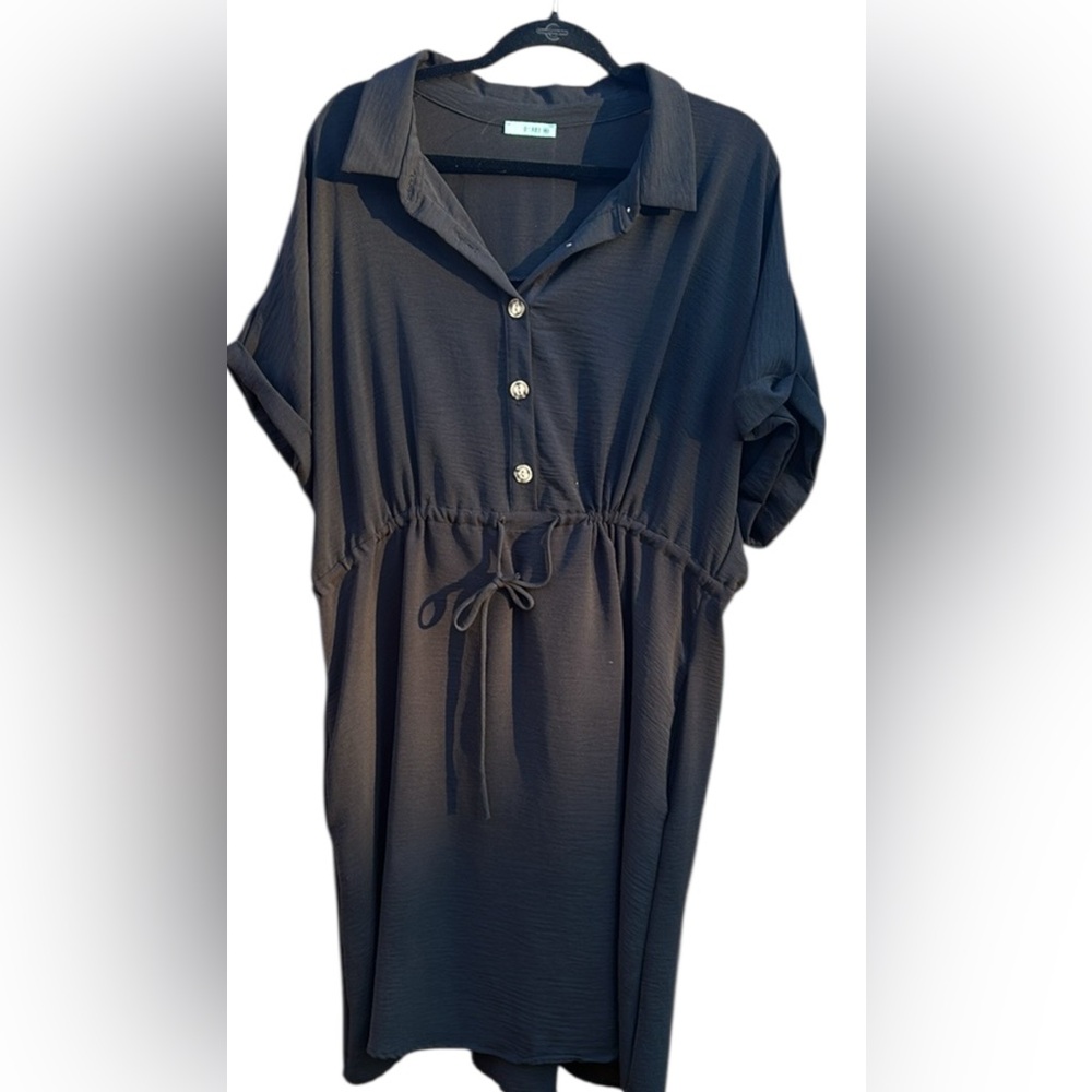 Drawstring shirt dress with collar